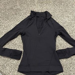 Lululemon black quarter zip size 2